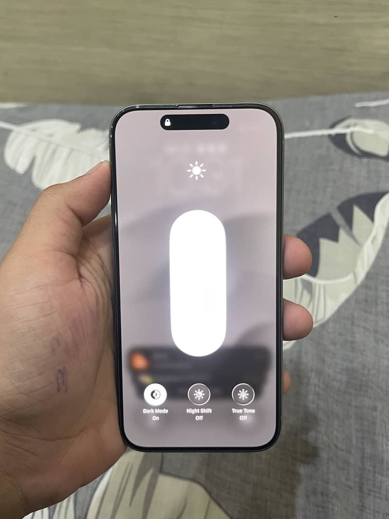 Apple iPhone 15 Pro 5