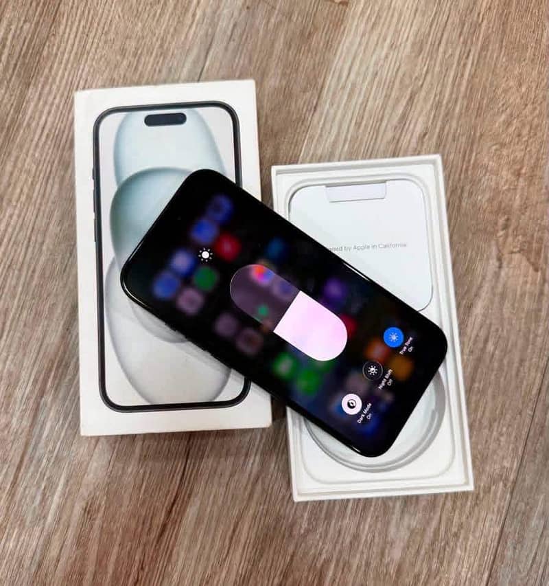Apple iPhone 15 1