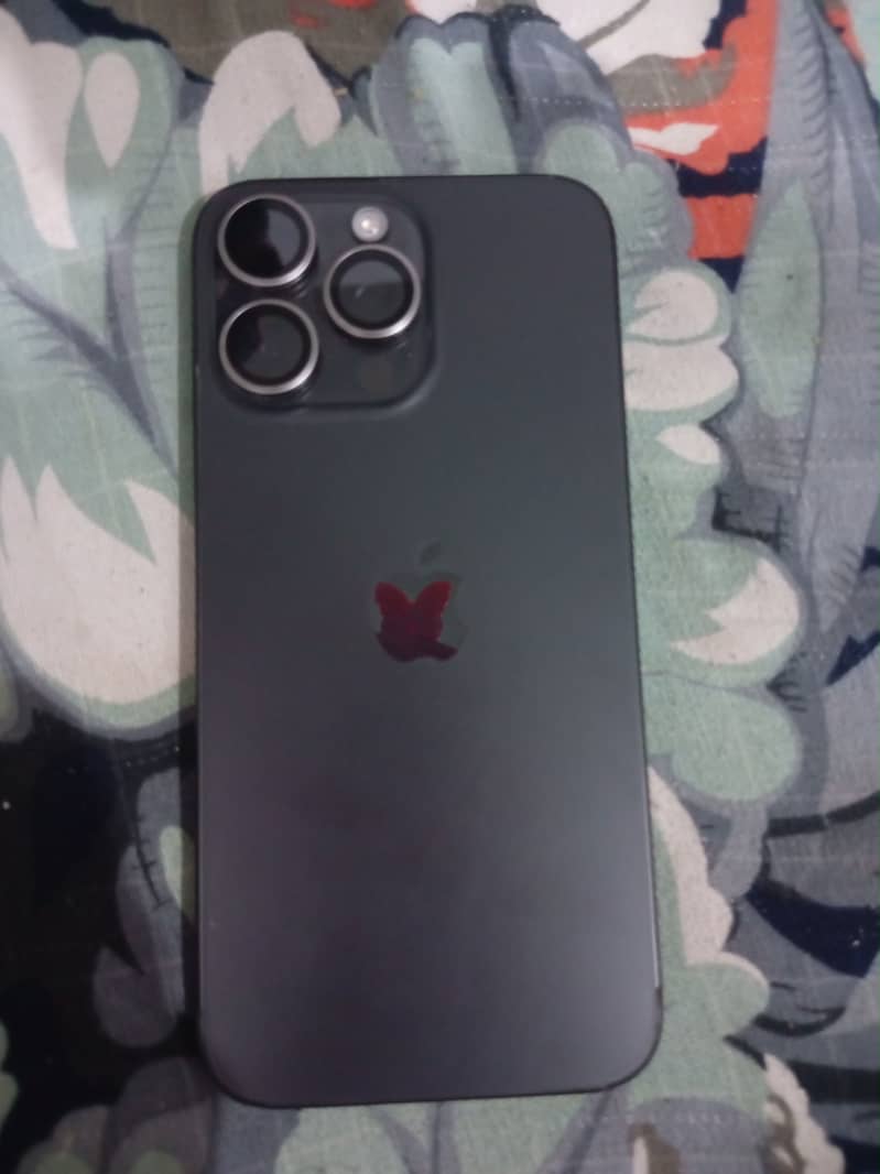 Apple iPhone 15 Pro max 6