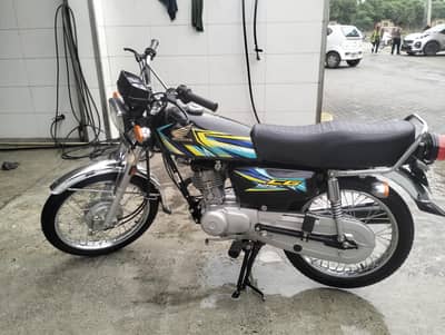 HONDA 126 (2026) BLACK