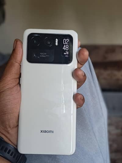 xioami 11 ultra 12/256 with box pta approved urgent sale