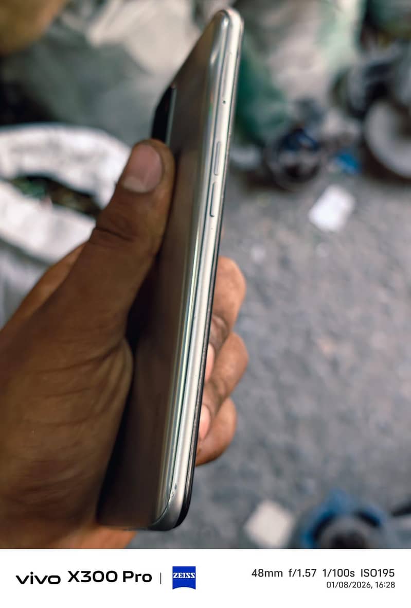 OPPO A16 0