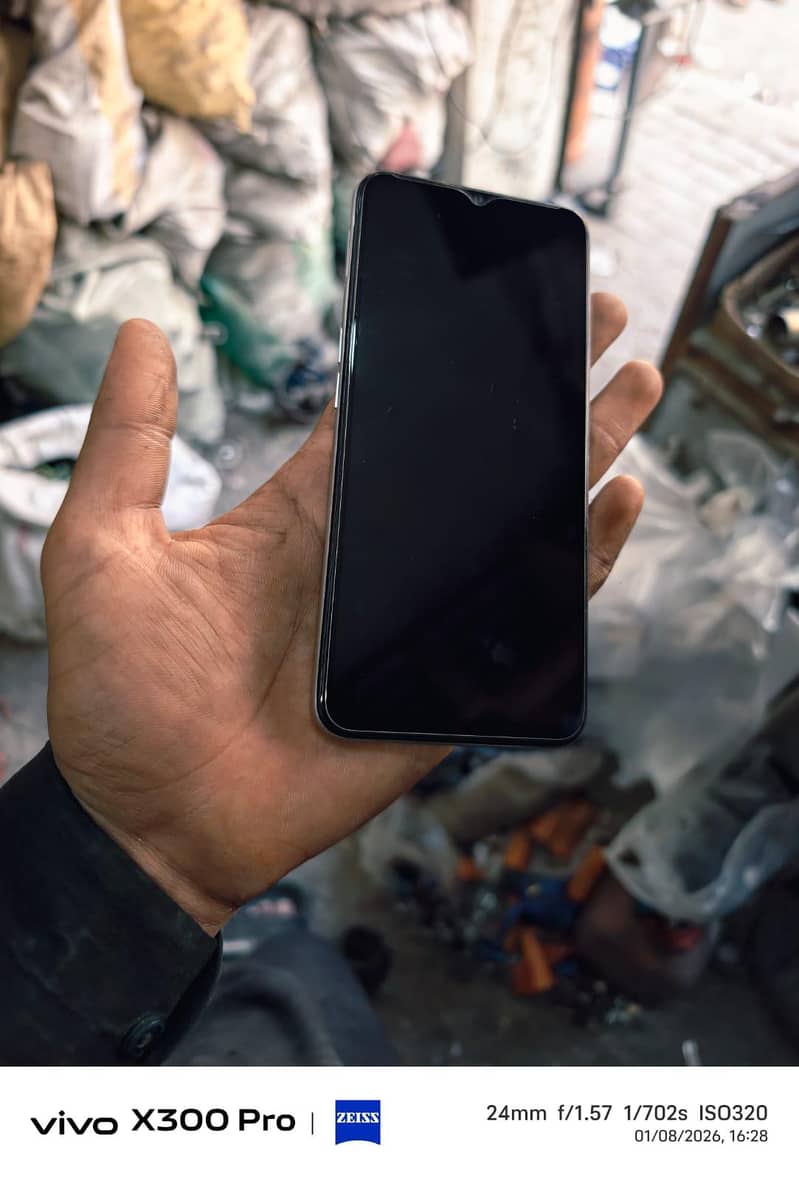 OPPO A16 1