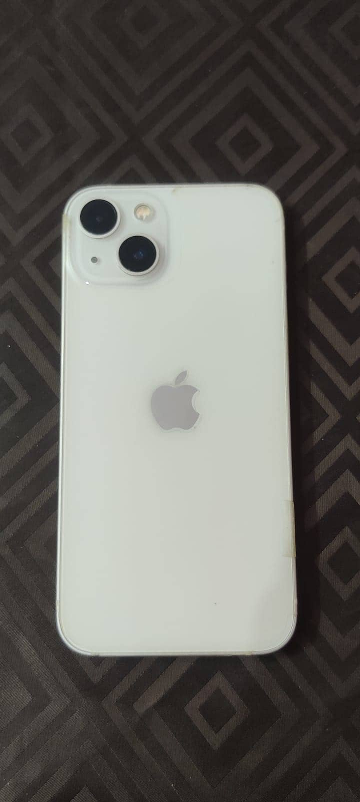 Apple iPhone 13 0