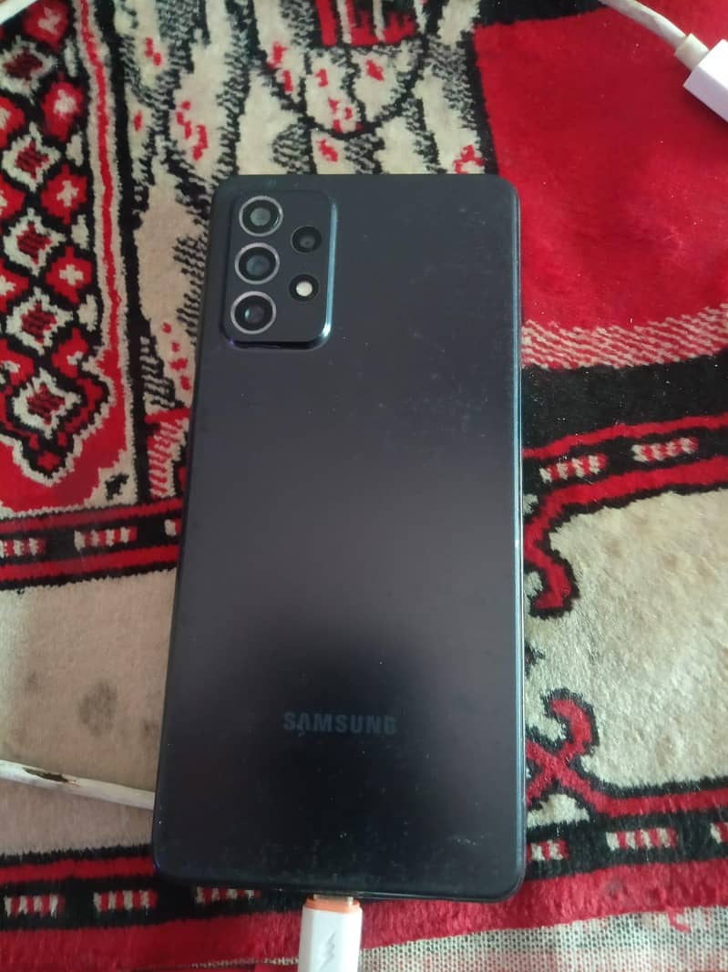 Samsung A72 1