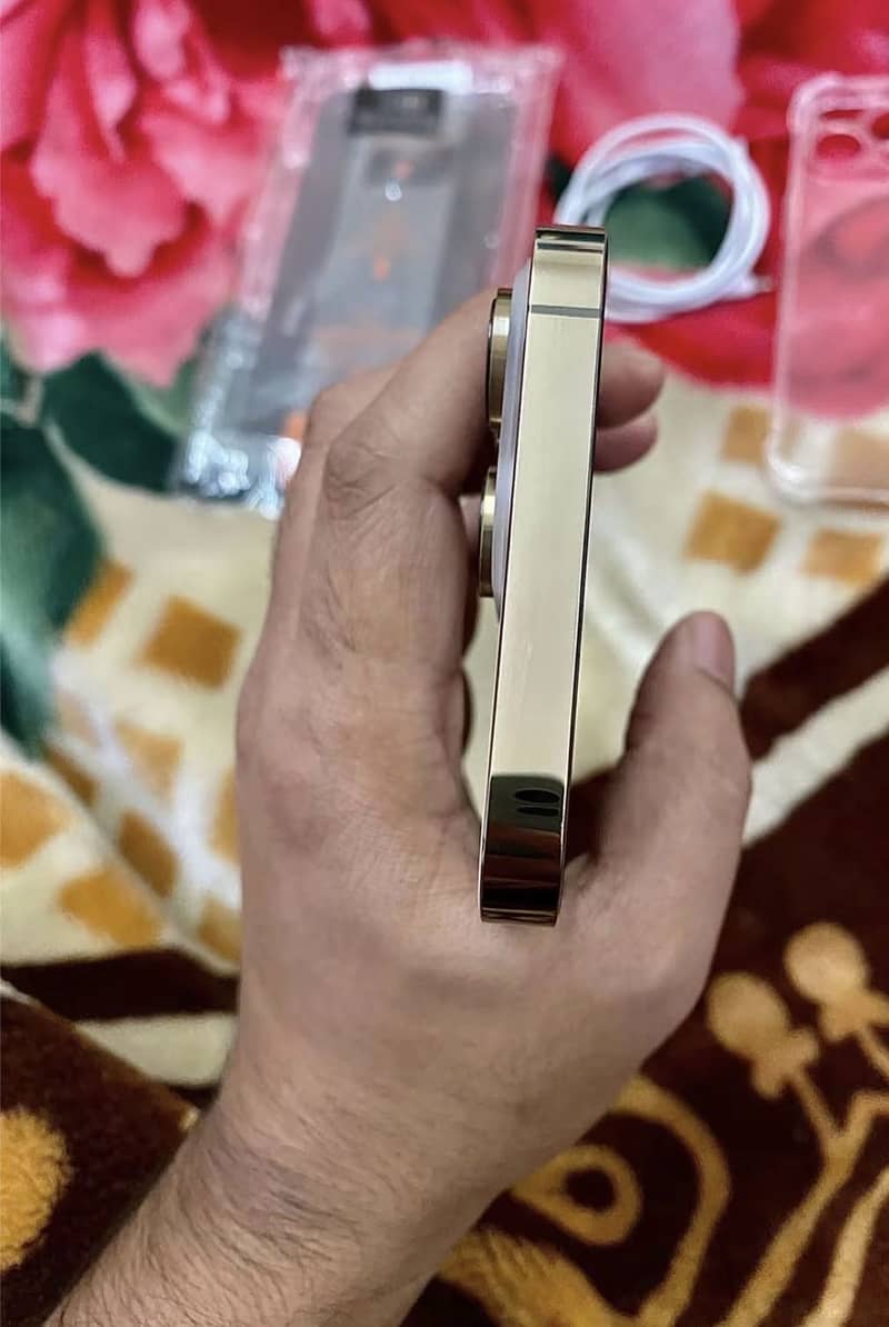 Iphone 14 pro 2