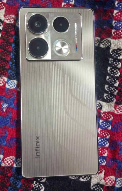 Infinix Note 40 Pro