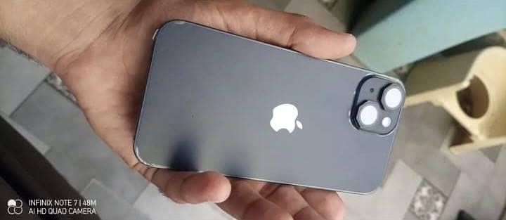 Apple iPhone 14 2
