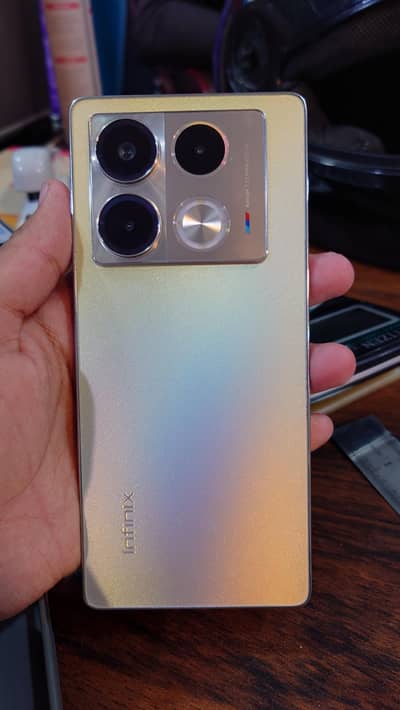 Infinix Note 40