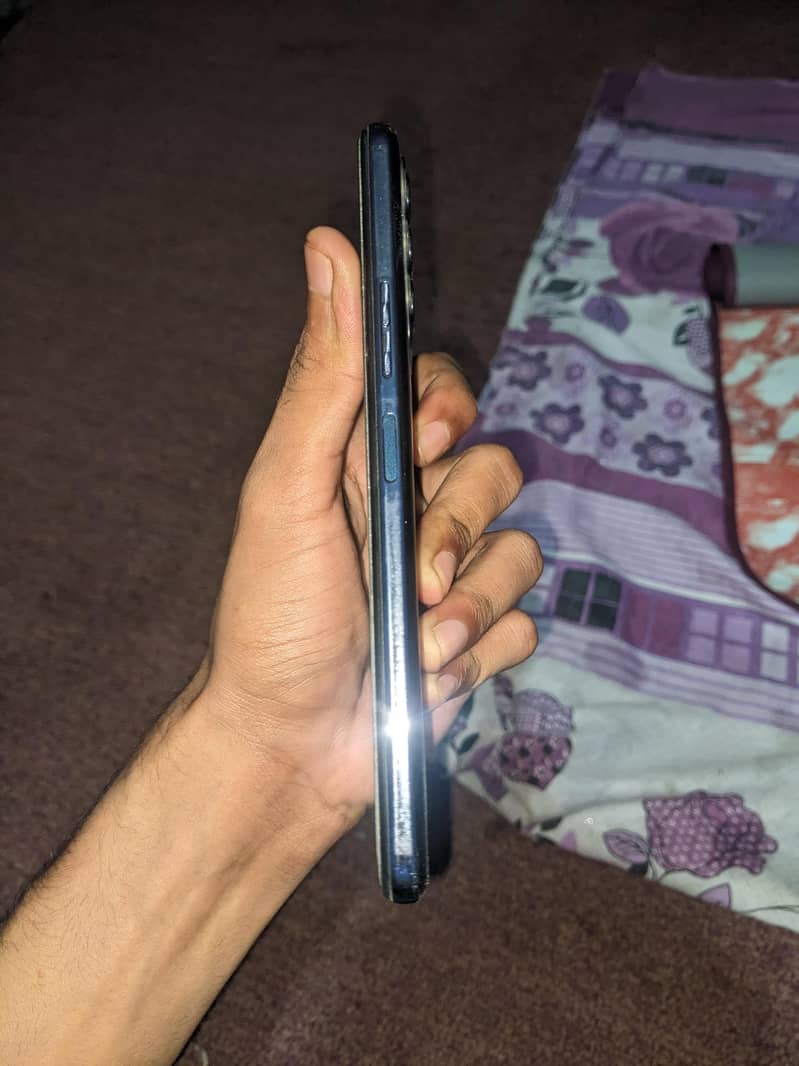 Tecno Camon 18P 0