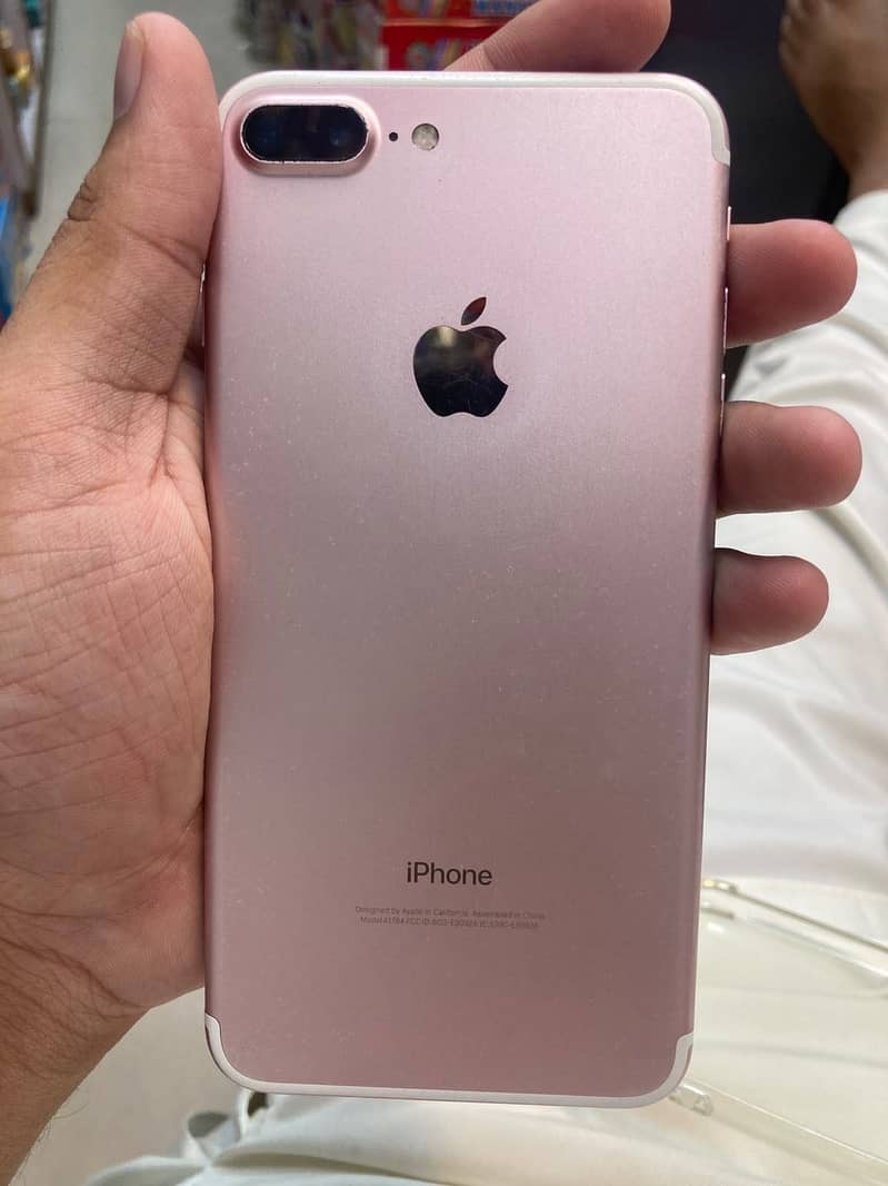 Apple iPhone 7 Plus 2