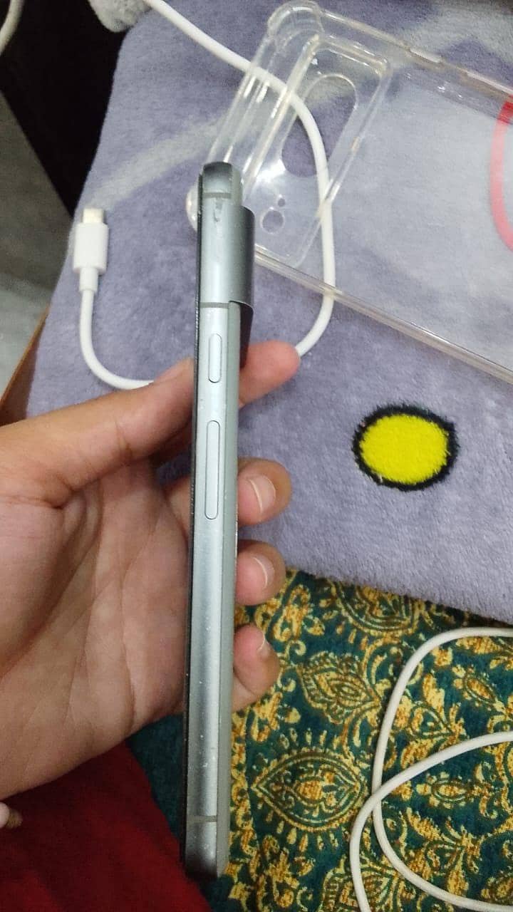 Google Pixel 8 2