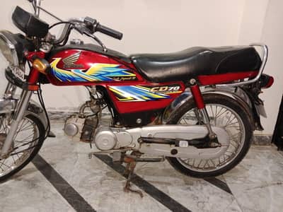 urgent sale 2021 model: 03214340460
