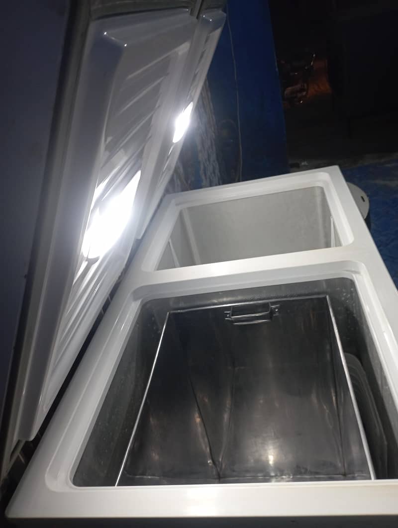 Dawlance Deep freezer 5