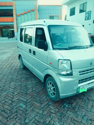 Suzuki Every 2013