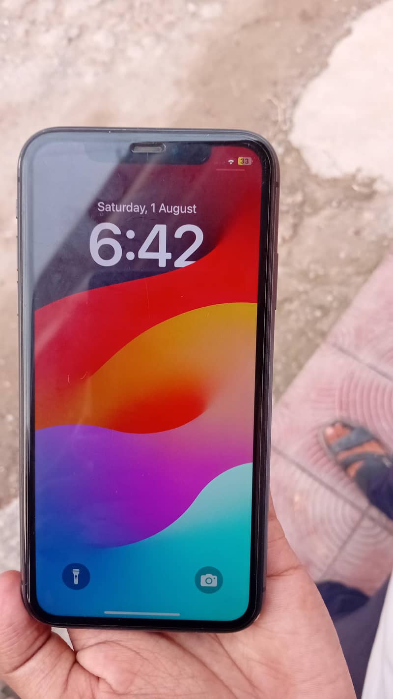 Apple iPhone 11 0