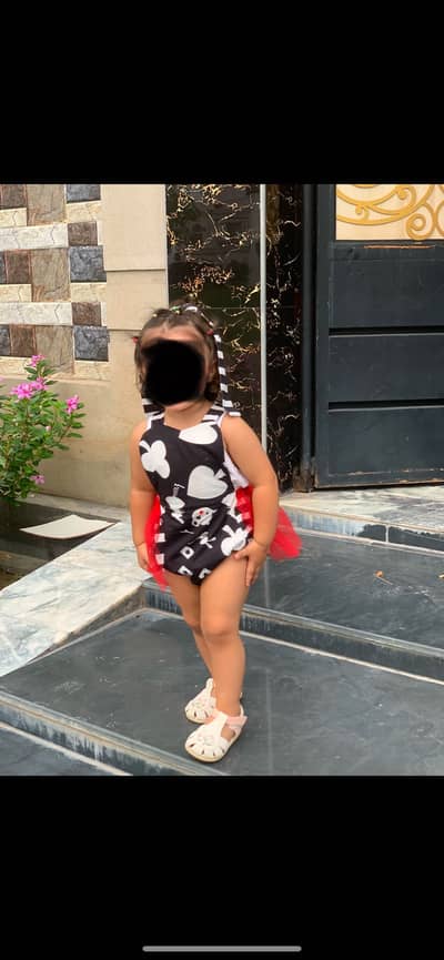 Imported frocks and SHEIN preloved deesses for baby girl