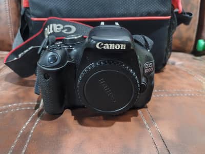 Canon EOS 600D DSLR Camera Complete Kit – Excellent Condition