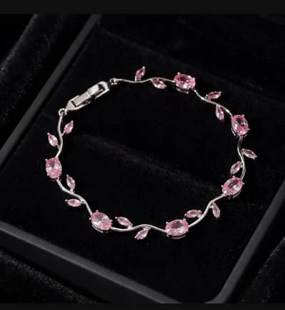 new and trending tulip style bracelet  stainless steel