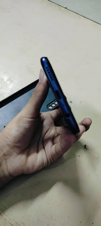 Samsung Mobile A20s