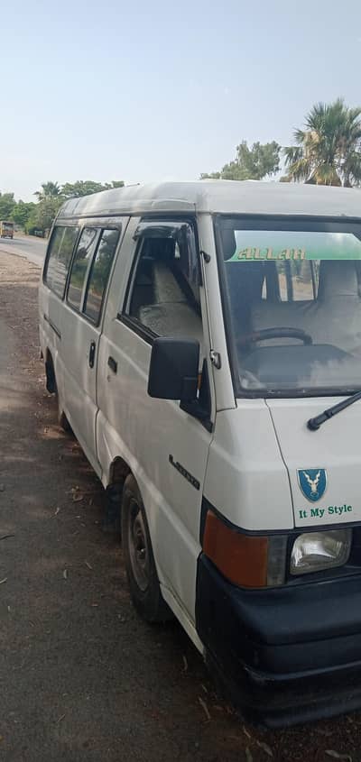 Mitsubishi hiace