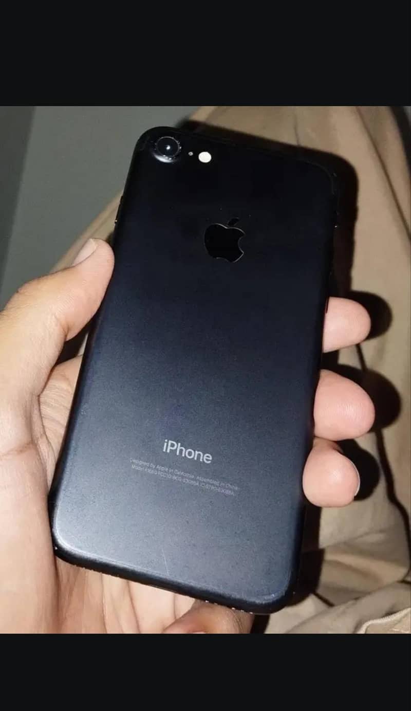 Apple iPhone 7 1