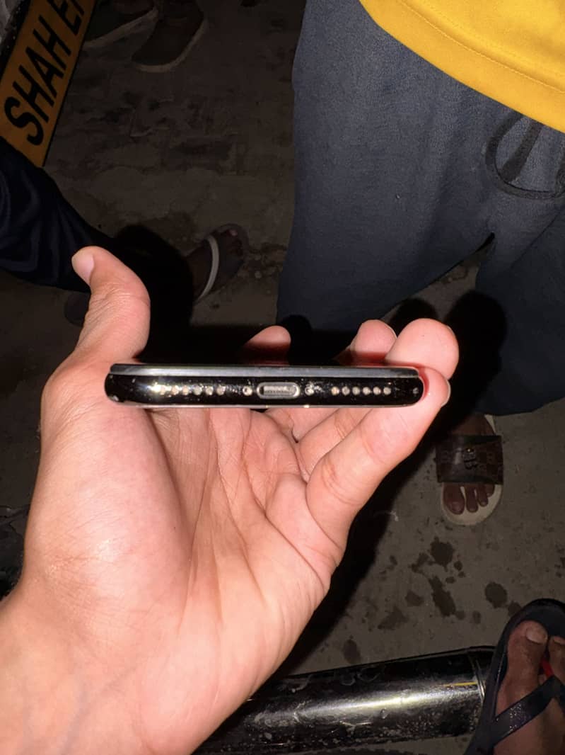Apple iPhone X 1
