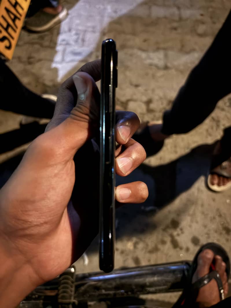 Apple iPhone X 6