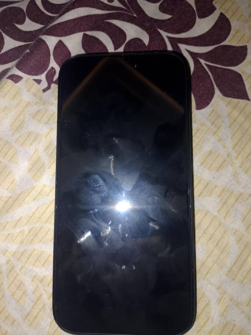 Apple iPhone 15 6