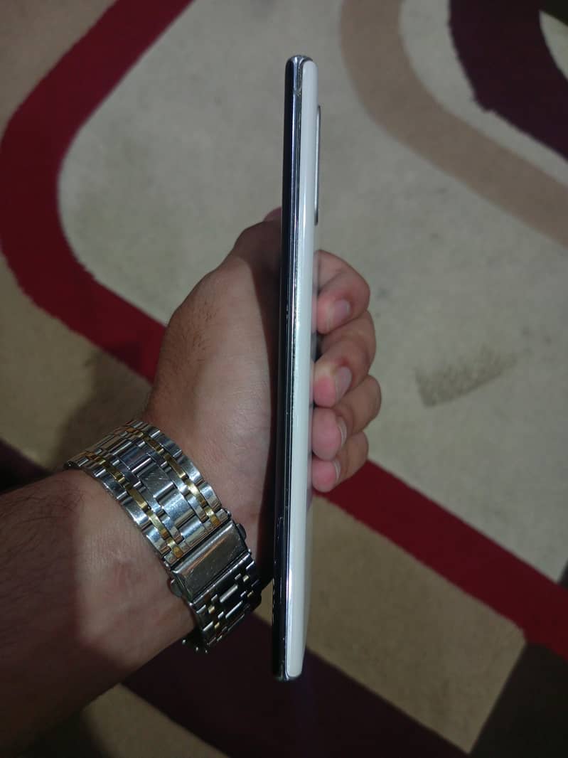 Samsung Mobile Note 10 Plus 4