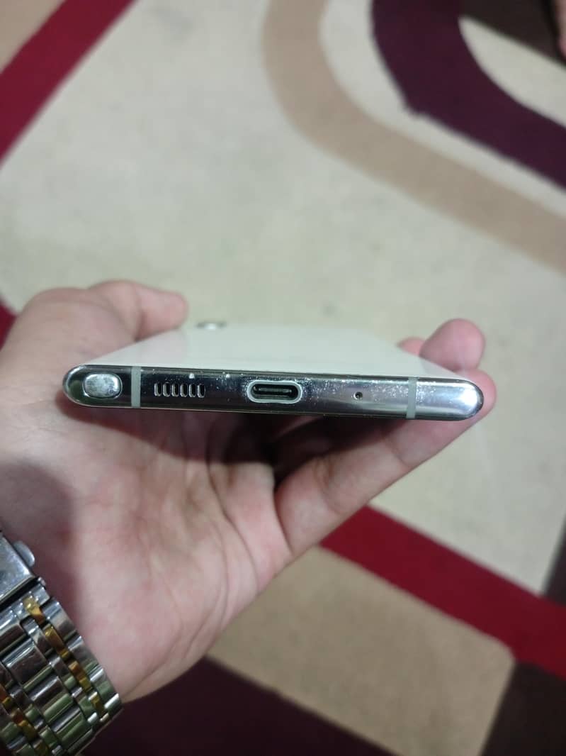 Samsung Mobile Note 10 Plus 6