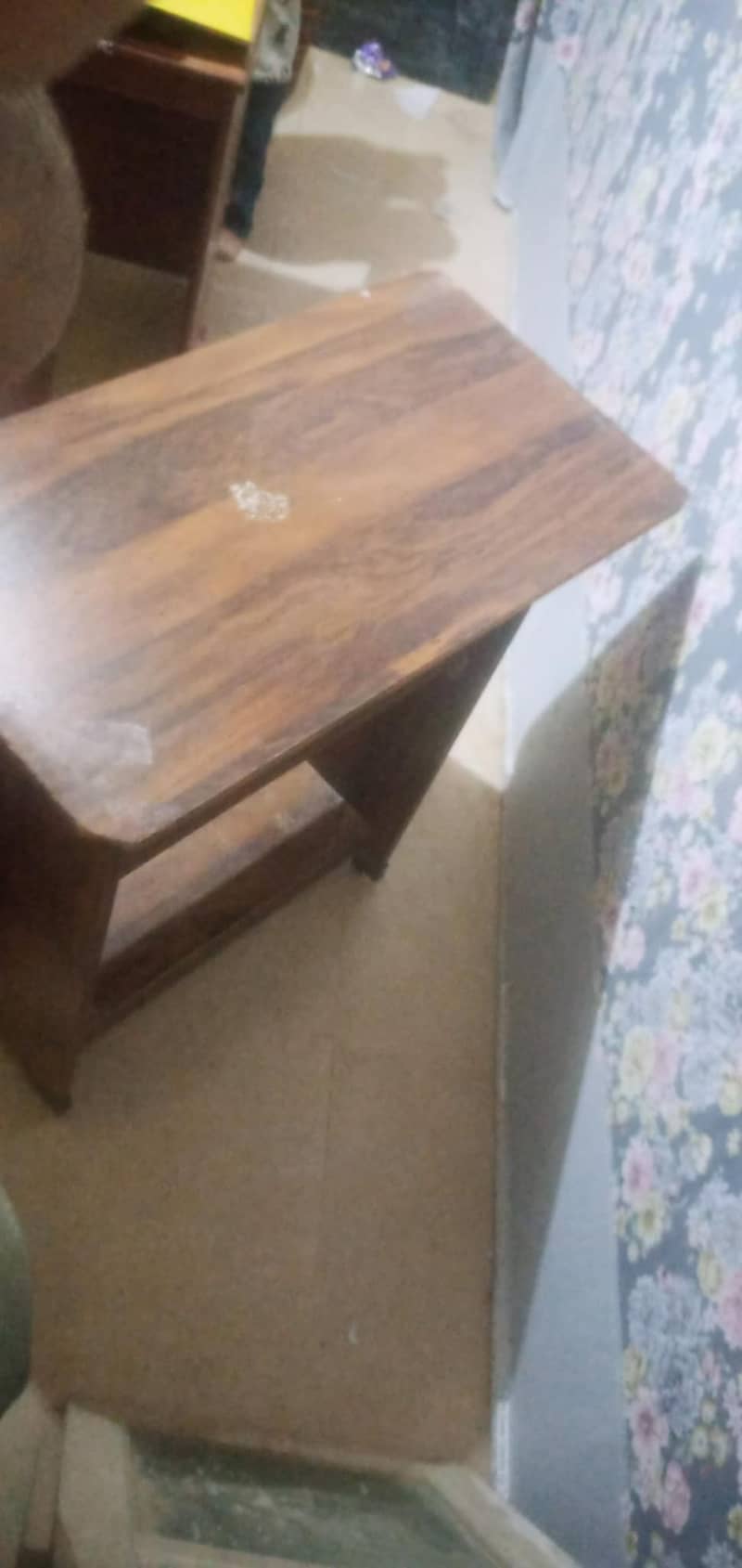 Used computer table. 1