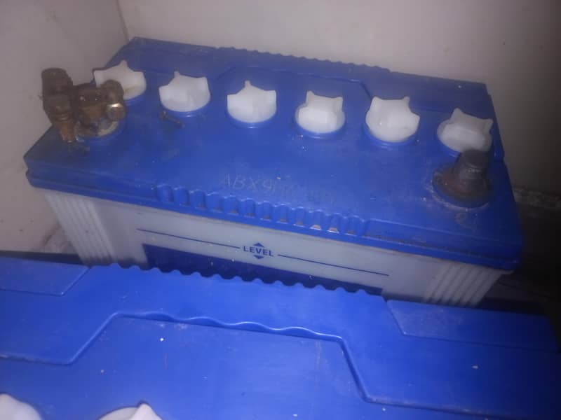 ups batteries 3