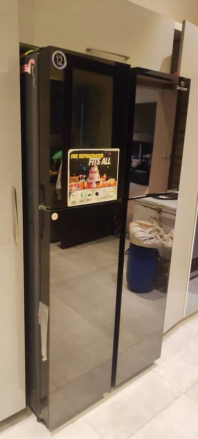 4 door fridge