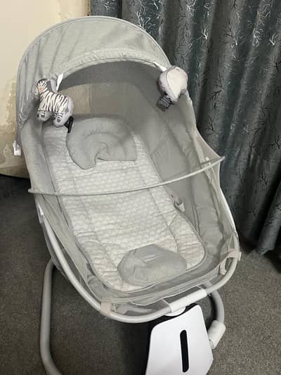 Mastella 3 in 1 Aura Deluxe Bassinet Electric Baby Swing