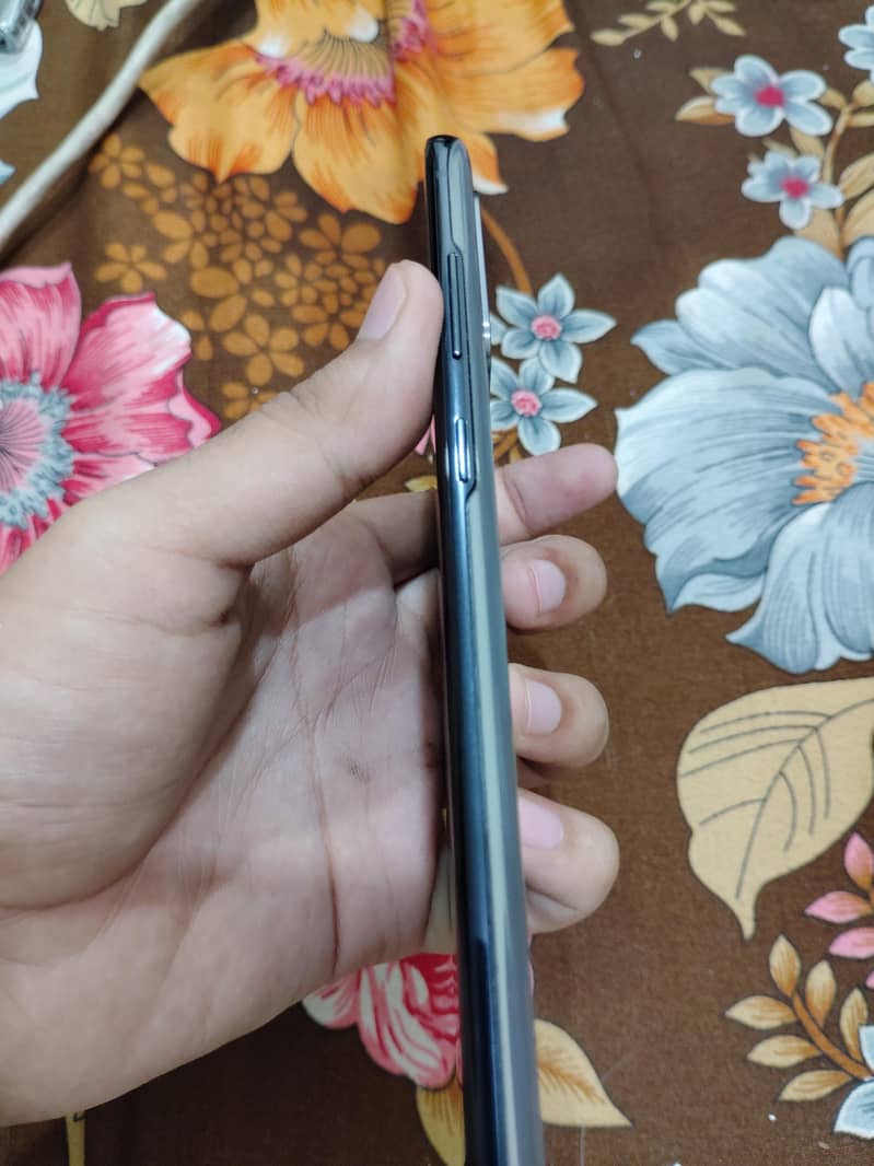 Samsung Mobile S20 Plus 5