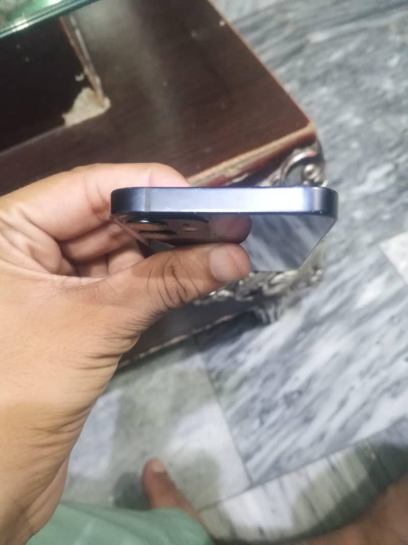 Apple iPhone 12 mini 5