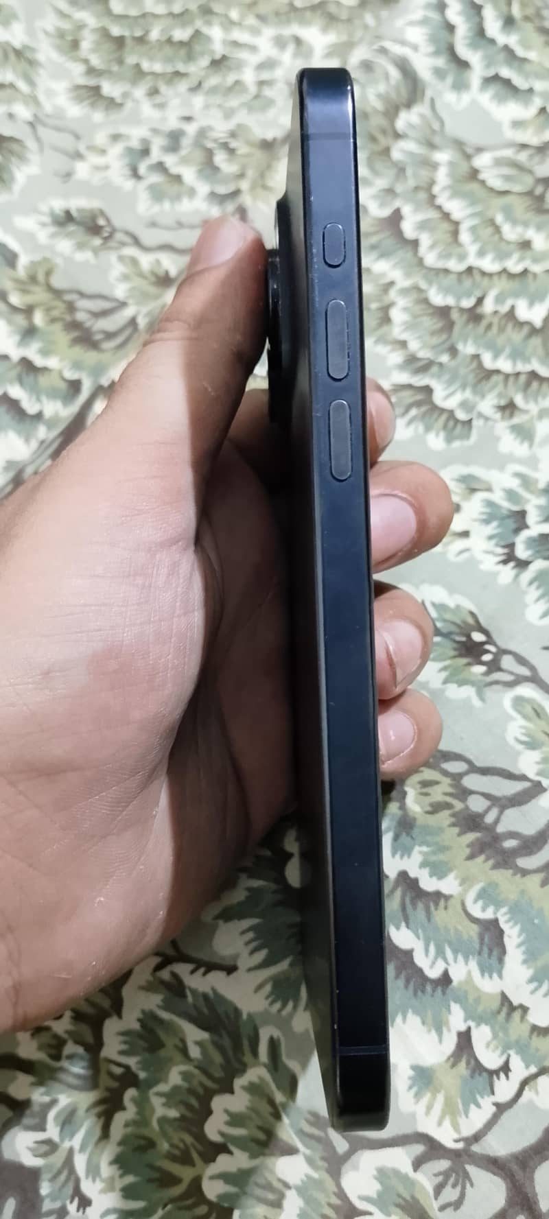 Apple iPhone 15 plus 1