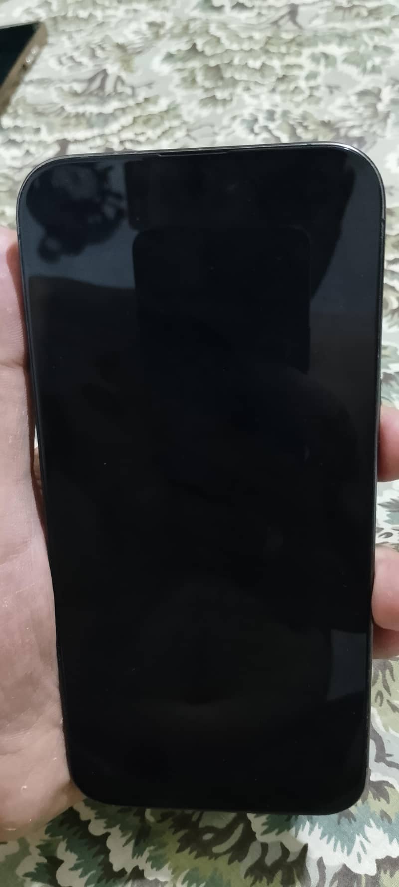 Apple iPhone 15 plus 4