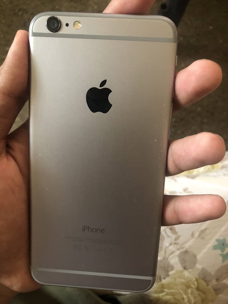 Apple iPhone 6S Plus 7