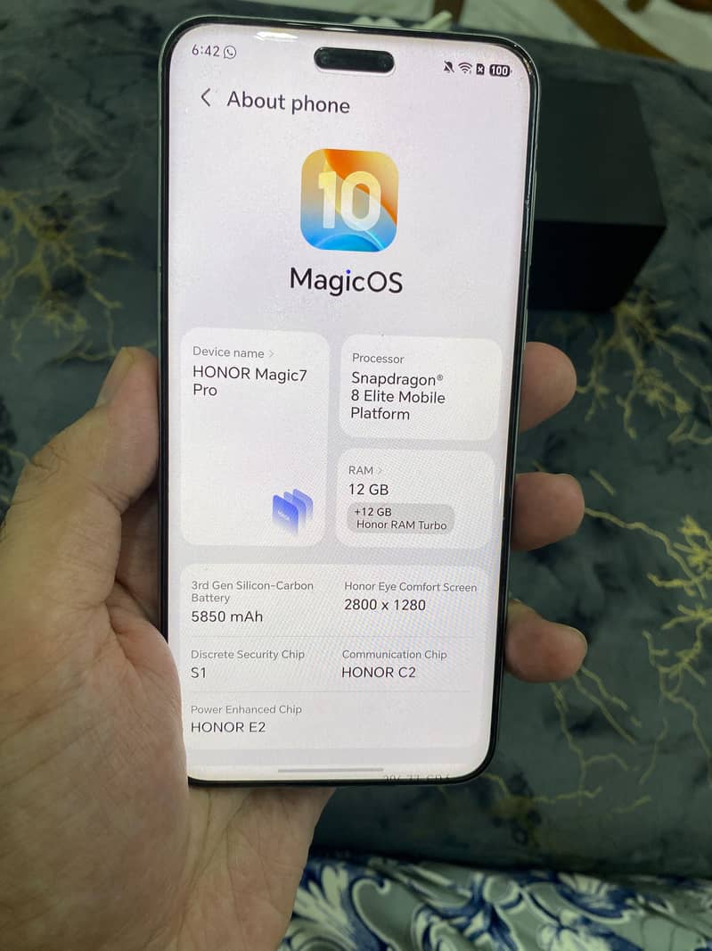 Honor Magic 7 Pro 8