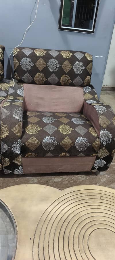 argent sell sofa set with table