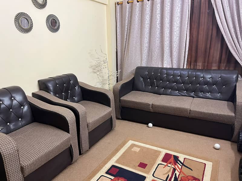 Luxury Sofa Set 0