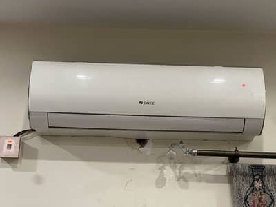 Gree 1.5 dc inverter for sale