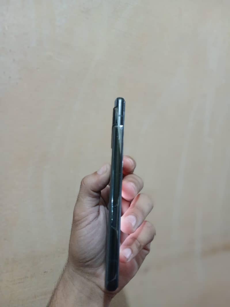 Google Pixel 6a 3