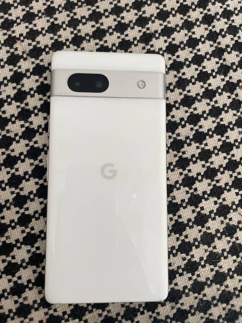 Google Pixel 7a 3