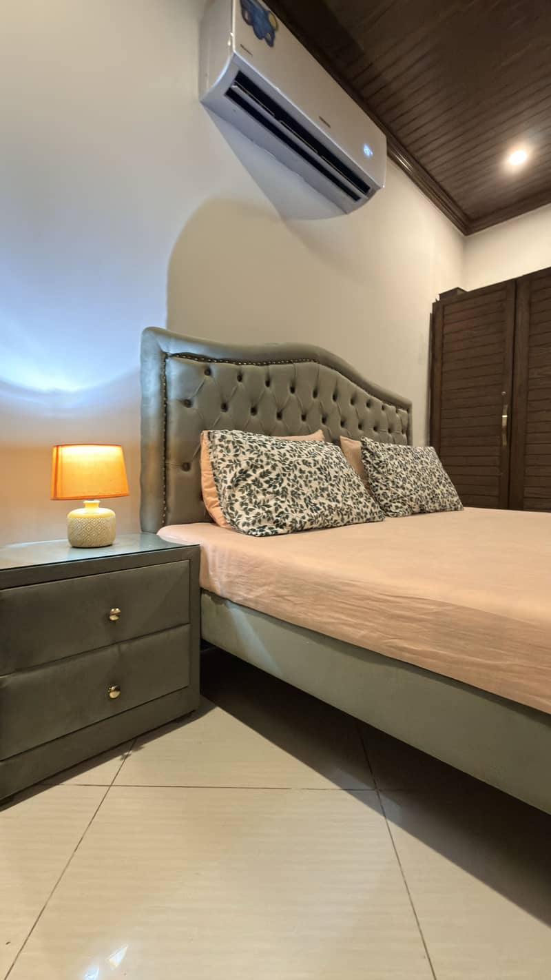 Double Bed Set- King Size 2
