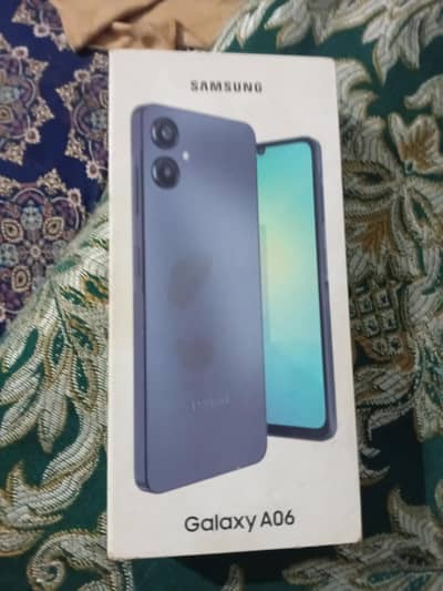 Samsung galaxy A06 4/64gb and original device