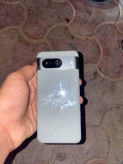 Google Pixel 8
