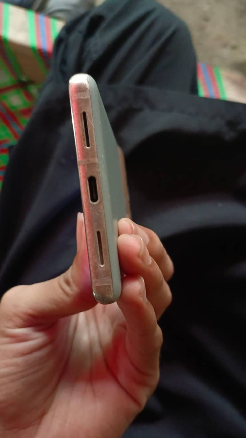 Google Pixel 7 Pro 4